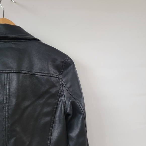 BlankNYC Black Moto Jacket Size XS Faux Leather Minimalist Chic Silver Zippers - Picture 12 of 16
